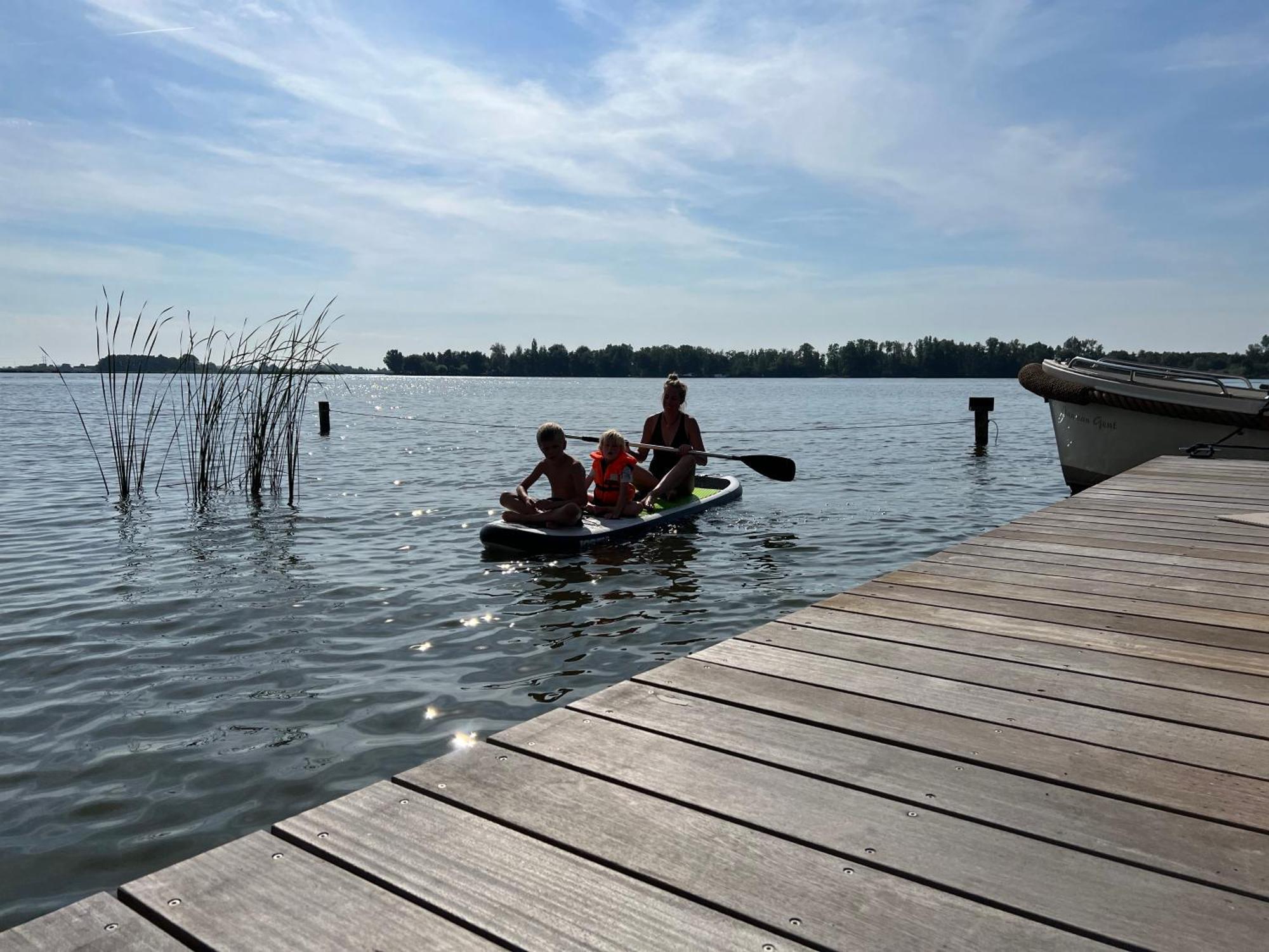 Dobberhuisje Kaag Oud Ade Exteriör bild